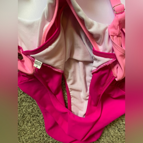 EUC two-toned Bathing Suit - Picture 5 of 8